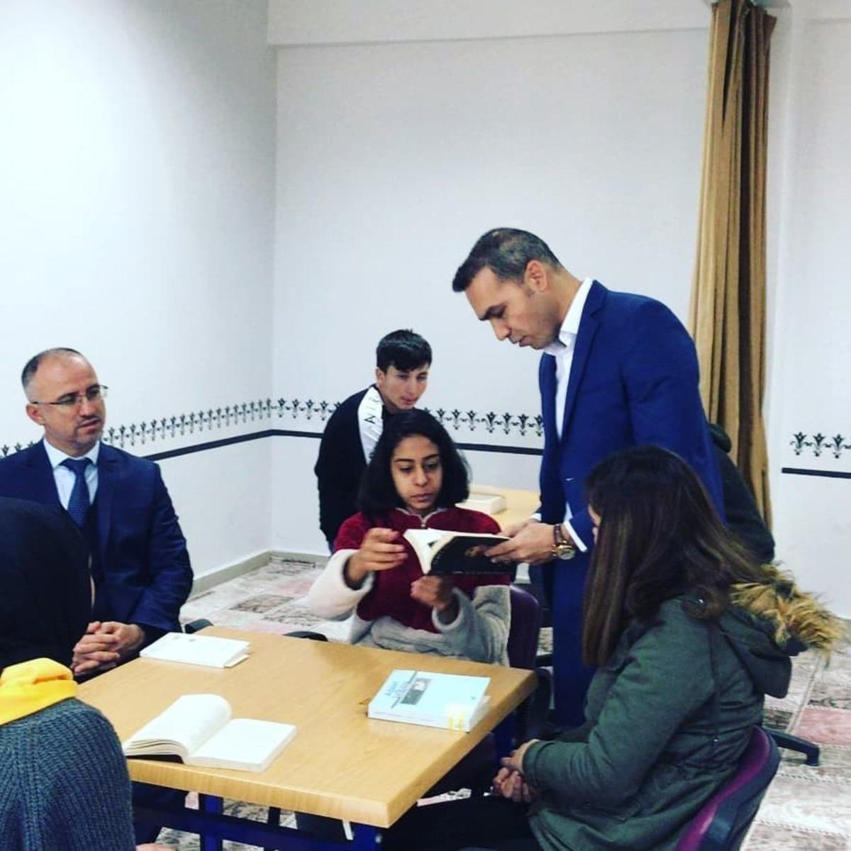 Emet&rsquo;te kitap okuma kampanyası ilgi g&ouml;r&uuml;yor