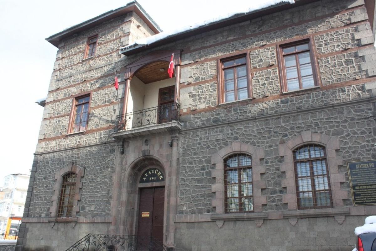 Atat&uuml;rk Ev&rsquo;inde yapılan bakım ve onarım bitti