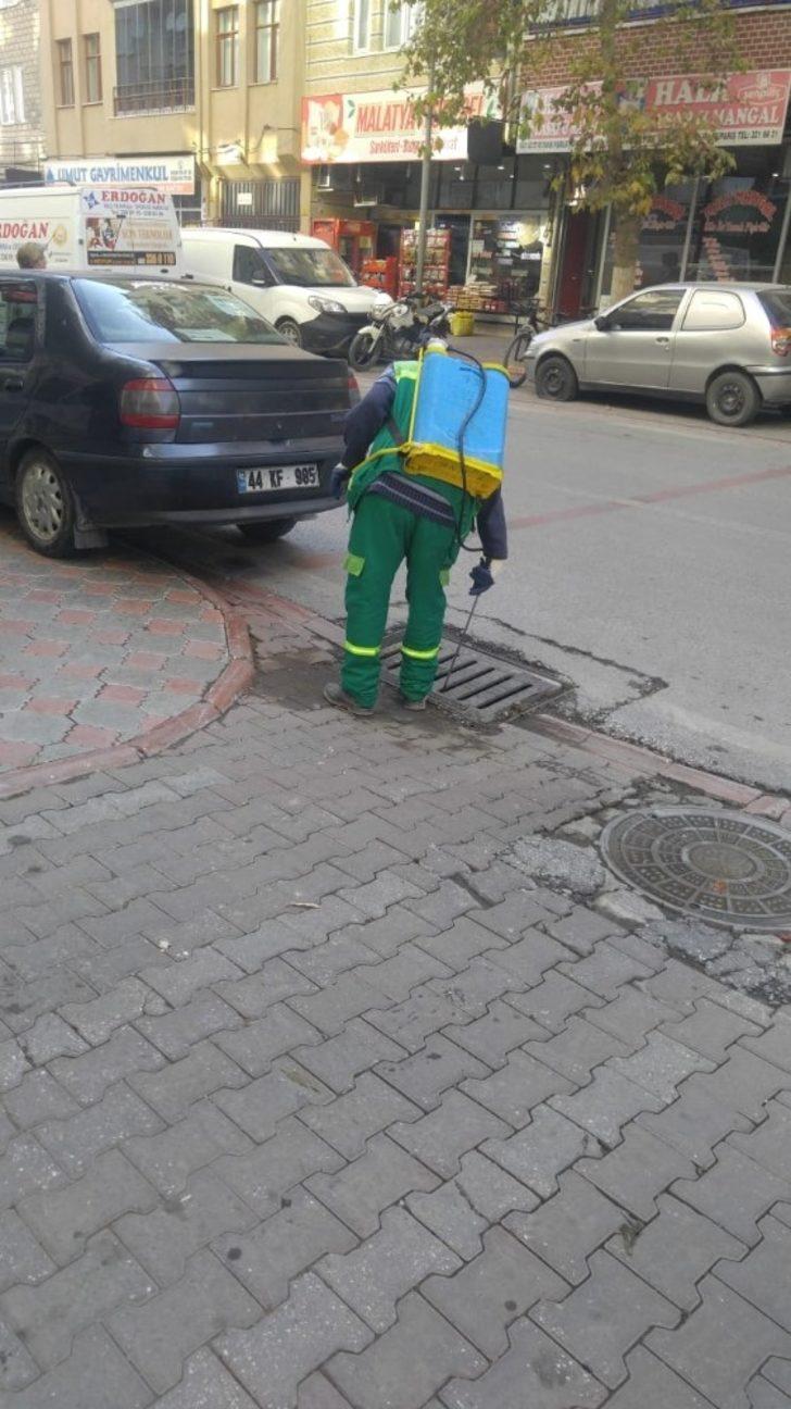 Malatya’nın 186 mahallesinde ilaçlama yapılıyor G3