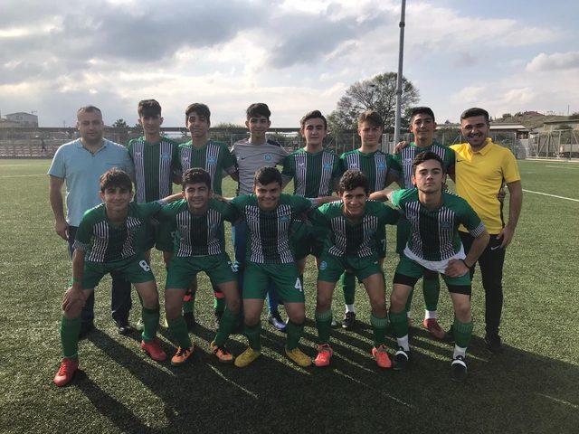 Çayırova’nın genç takımı U-16’da ‘play-off’a hazır