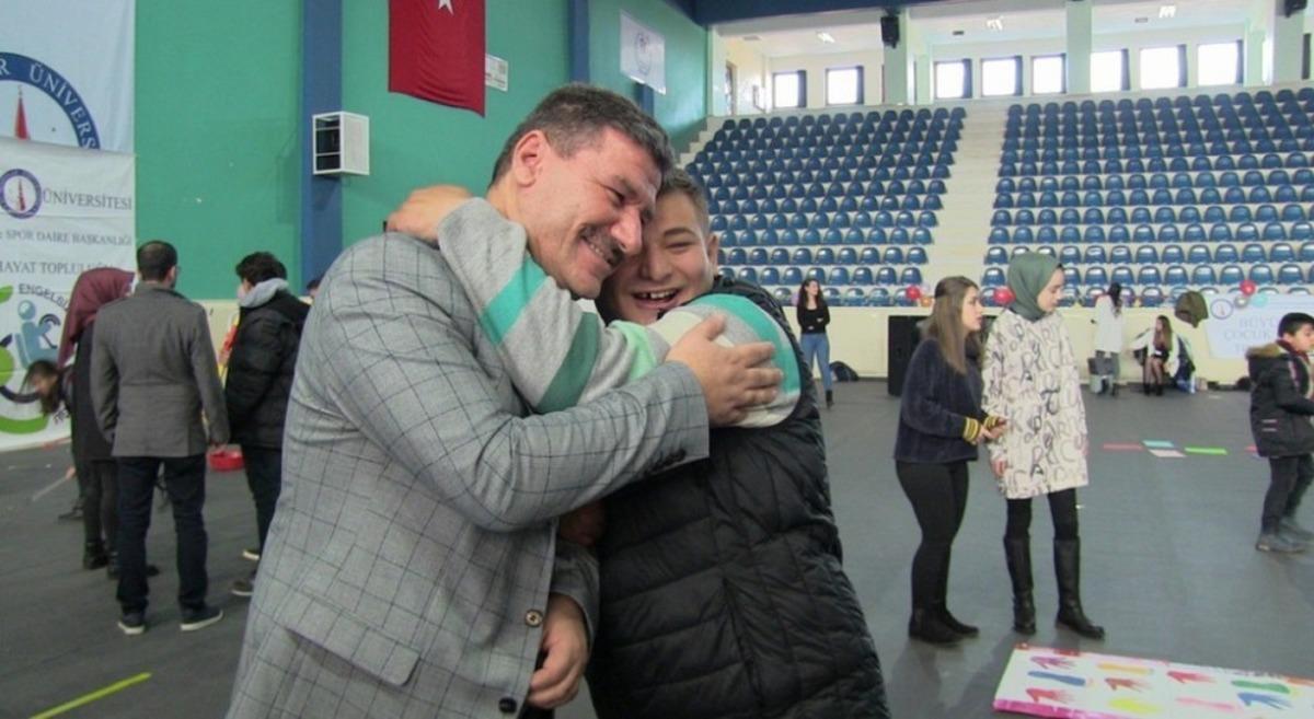 DP&Uuml;&rsquo;de Engelsiz Kış Şenliği