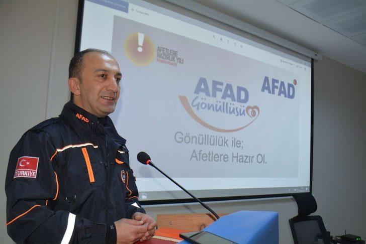Hakkari’de “AFAD Gönüllülük” projesinin tanıtımı yapıldı G3