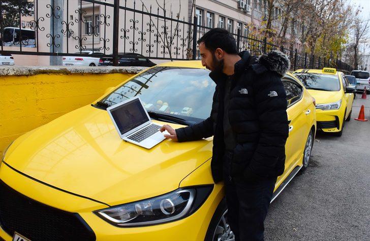 Muşlu taksiciler AA'nın "Yılın Fotoğrafları" oylamasına katıldı G5