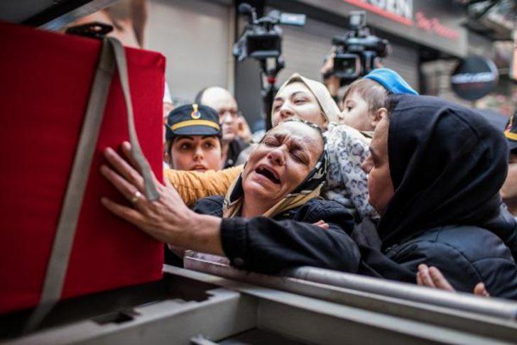 Şehit Astsubay Üstçavuş Esma Çevik'in cenazesi evine getirildi G1