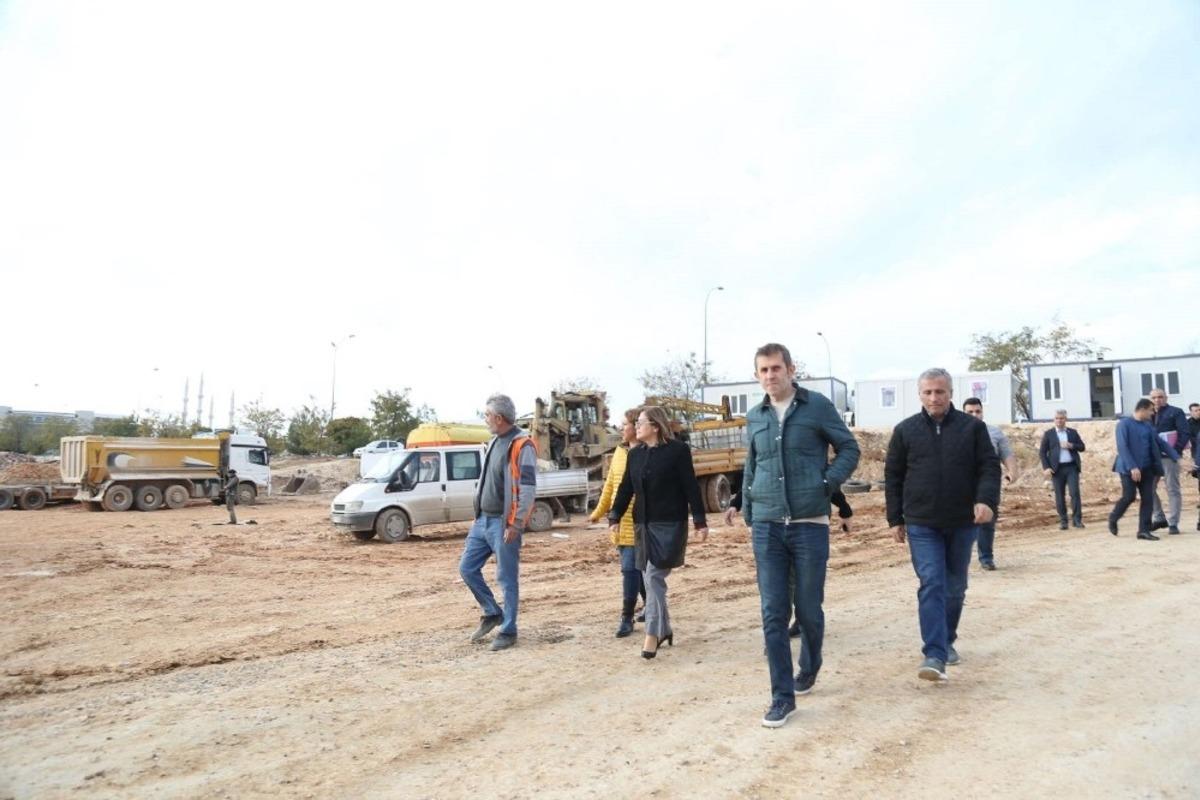 Dev proje Gaziray t&uuml;m hızıyla ilerliyor