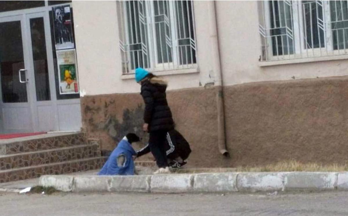 Yozgat&rsquo;ta &ouml;ğrencilerden &ouml;rnek davranış