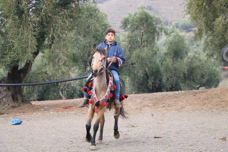 Dede mirası atlı sporu yaşatıyor G3