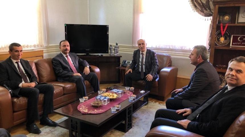 İl Tarım M&uuml;d&uuml;r&uuml; Ayg&uuml;l&rsquo;den Başkan Aydın&rsquo;a Ziyaret