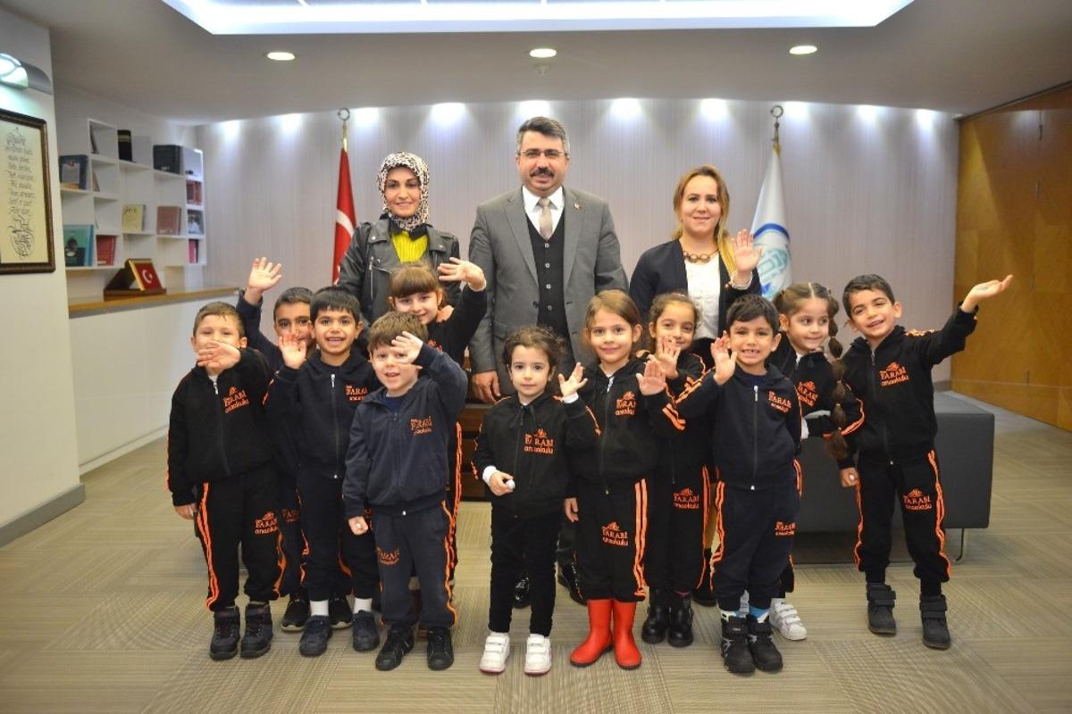 Miniklerden Başkan Yılmaz&rsquo;a ziyaret
