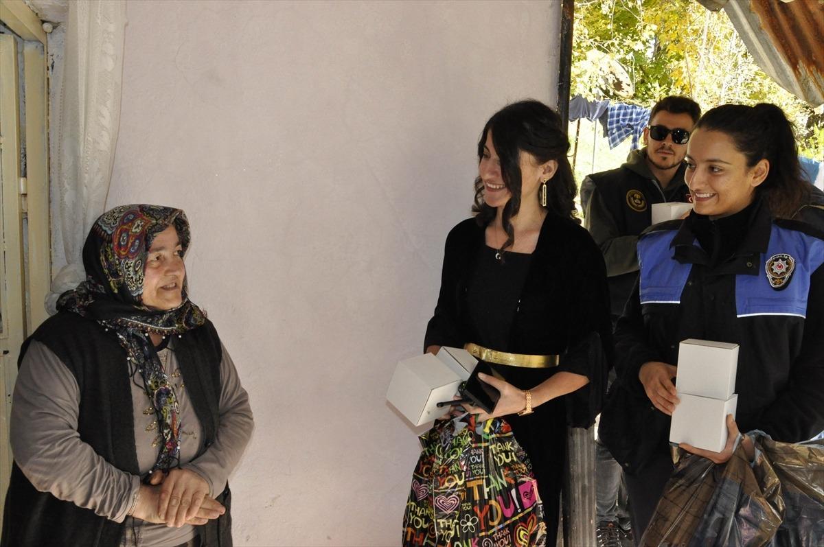 &Ccedil;ukurca polisi evlere konuk oluyor