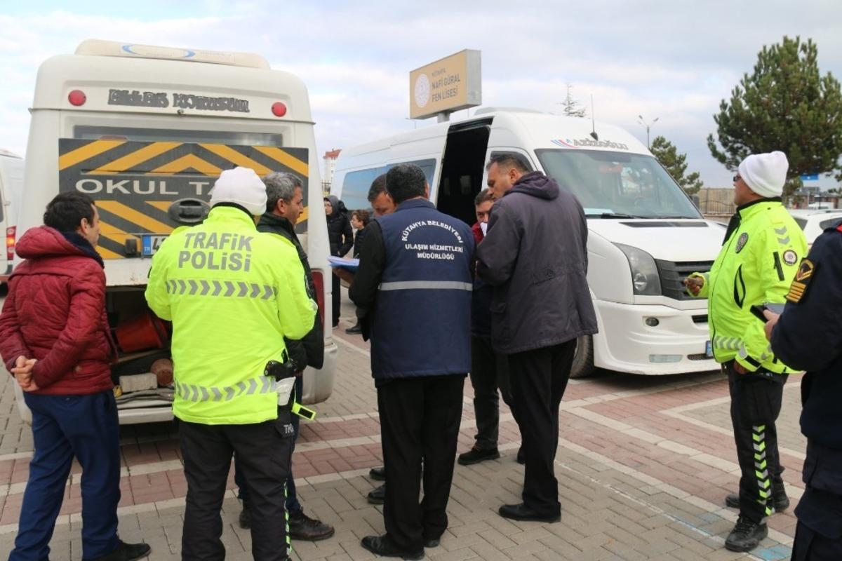 K&uuml;tahya&rsquo;da &rsquo;&Ouml;zel &ouml;ğrenci servisleri&rsquo; denetleniyor