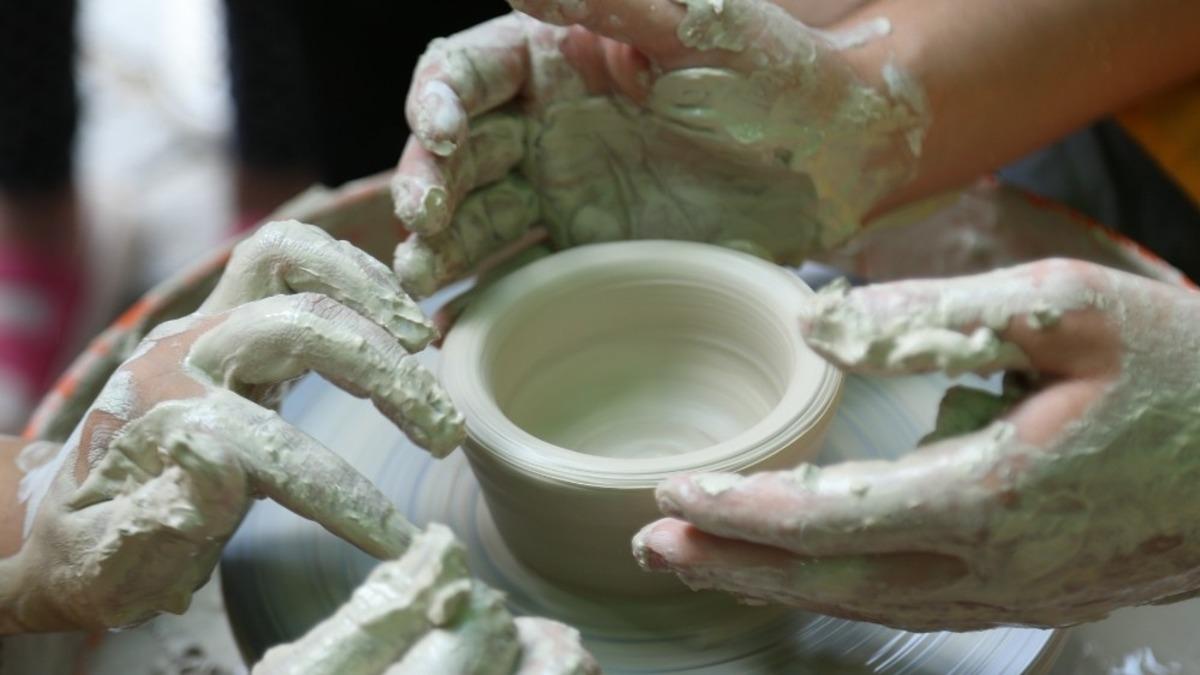 &Ccedil;ağdaş Sanatlar Galerisi heykel at&ouml;lyesi d&uuml;zenleyecek