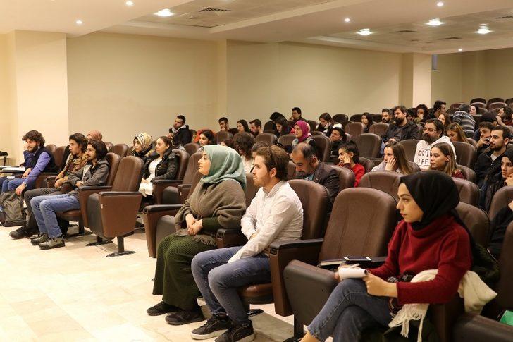 Felsefe ve Çeviri Söyleşisi SAÜ’de gerçekleştirildi G4