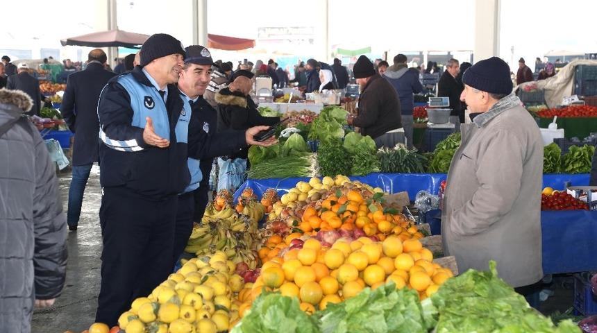 Aksaray&rsquo;da semt pazarları zabıtanın kontrol&uuml;nde
