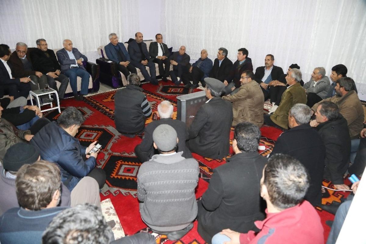 Başkan G&uuml;der, sorunları yerinde dinledi