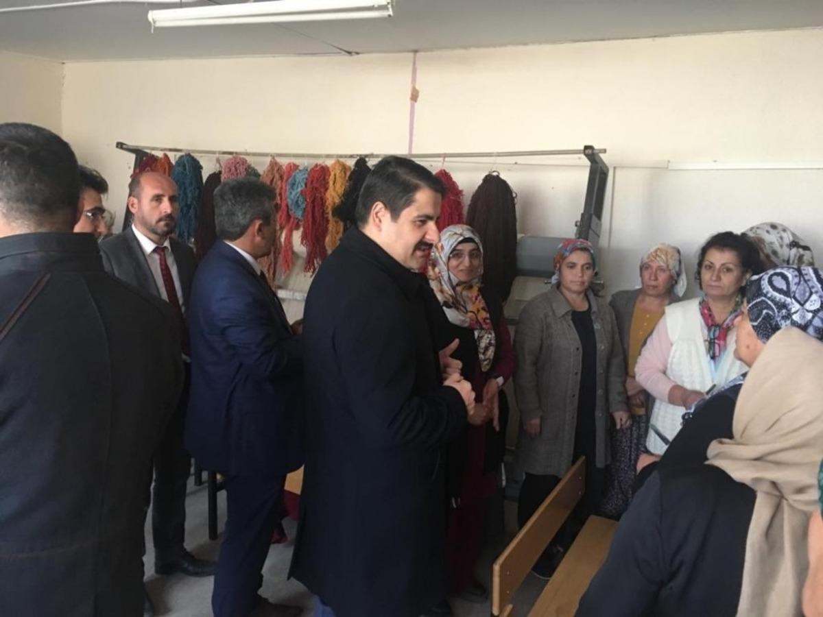 Halı ve kilim  dokuma  kursu a&ccedil;ıldı