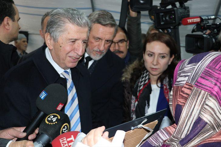 Kamu Görevlileri Etik Kurulu Başkanı Köksal Toptan "Diyarbakır anneleri"ni ziyaret etti G2