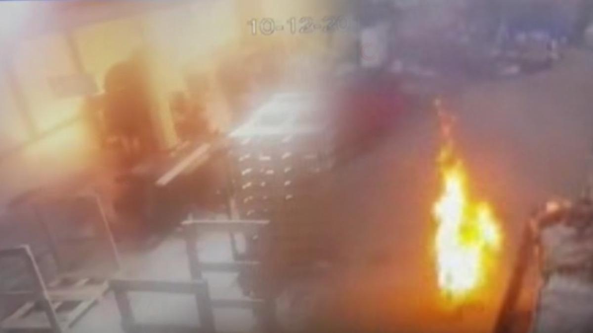 Soba yakmak isterken alev topuna d&ouml;nd&uuml;!