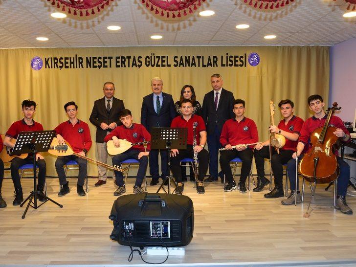 Vali Akın, okullarda incelemede bulundu G3