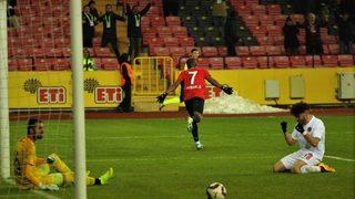 Galatasaray ve Fenerbahçe Jesse Sekidika'nın peşinde!