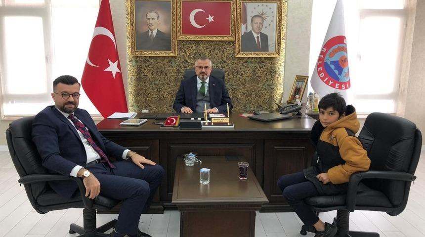 Başkan Kılı&ccedil;&rsquo;ın &rsquo;Yalın&rsquo; konuğu