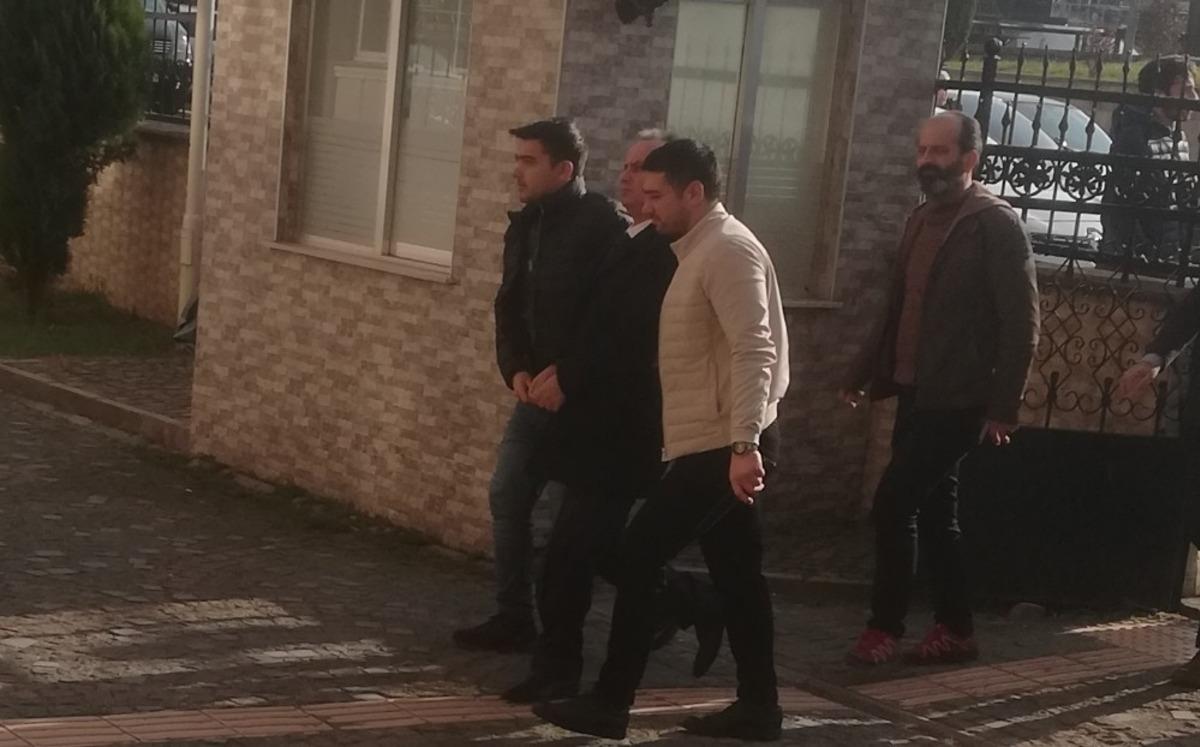 Cinayet zanlısı teslim oldu