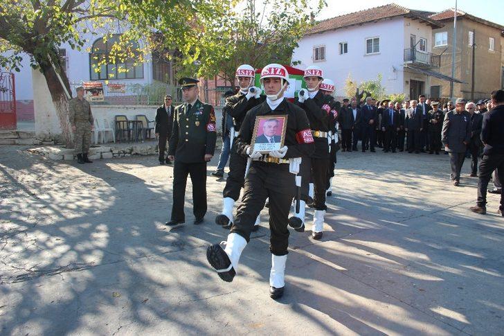 Kore Gazisi Yapıcı son yolculuğuna uğurlandı G4