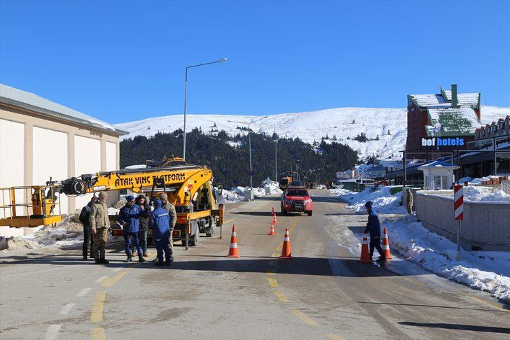 Uludağ'da kaybolan iki arkadaşı arama çalışmaları sürüyor G1