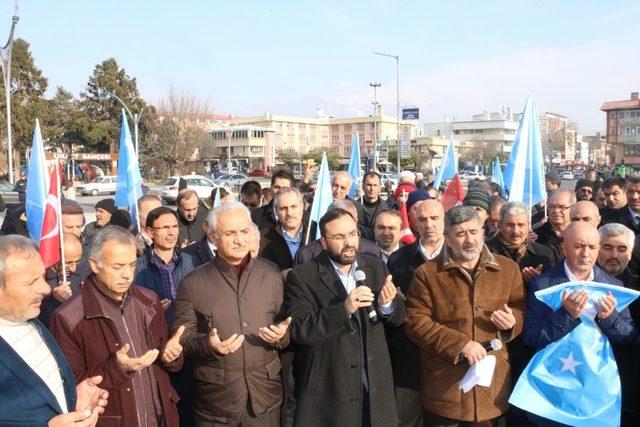 STK’lar Doğu Türkistan’da yaşanan zulme karşı ortak basın açıklaması yaptı