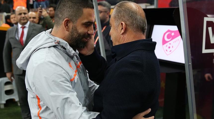 Arda Turan, Galatasaray'da 66 numarayı giyecek