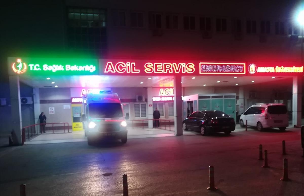 Boşanmak &uuml;zere olduğu karısını bı&ccedil;akladı