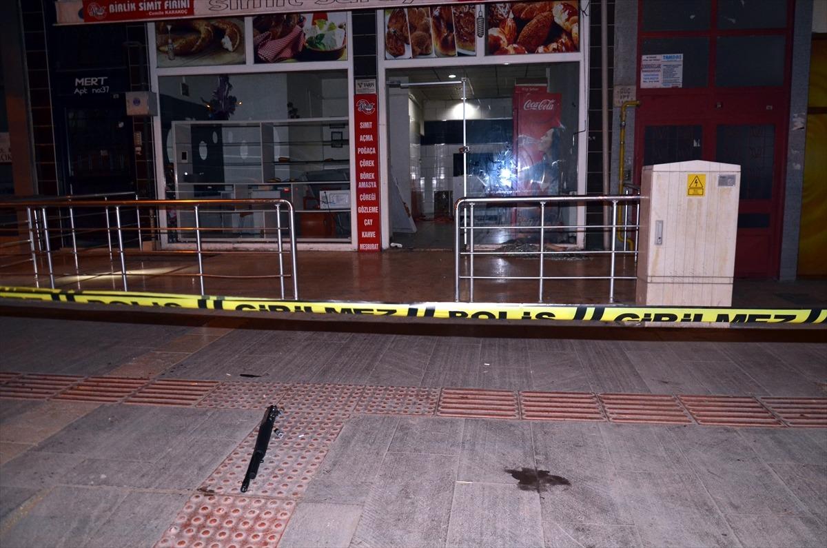 Amasya'da &ccedil;ıkan silahlı kavgada 4 kişi yaralandı