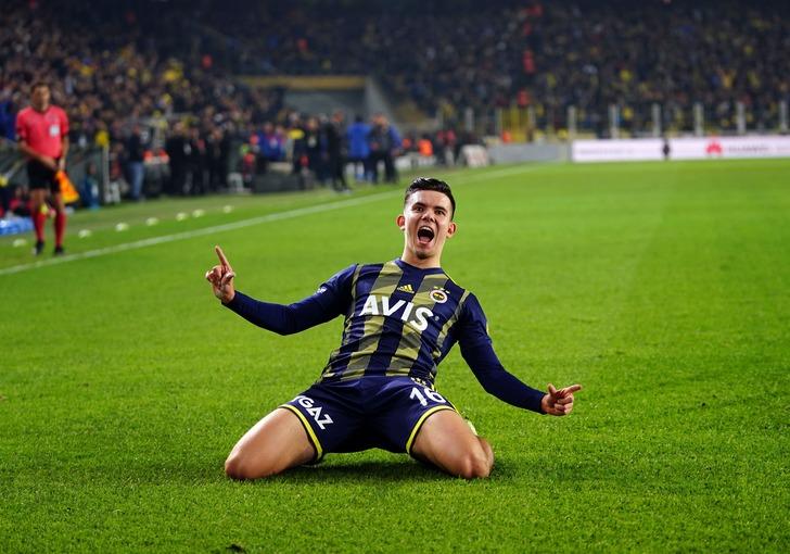 Şenol Güneş, Ferdi Kadıoğlu'nu takip ediyor G2