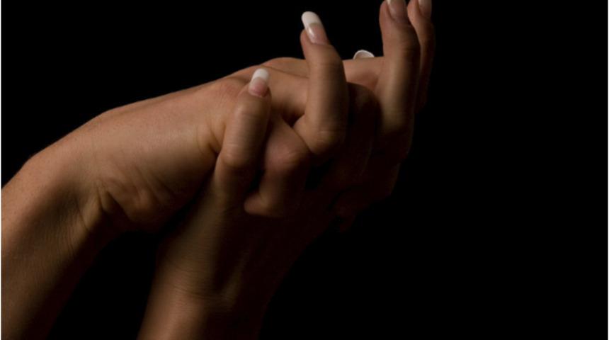 Bilimsel araştırma: Gebelik şansını artırmak için gecede iki kez sevişin