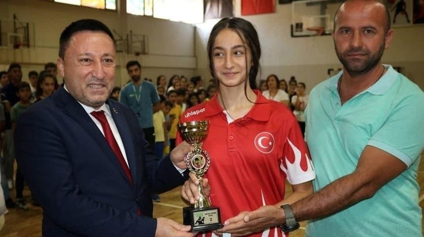 Bağlar Belediyespor&rsquo;dan milli takıma