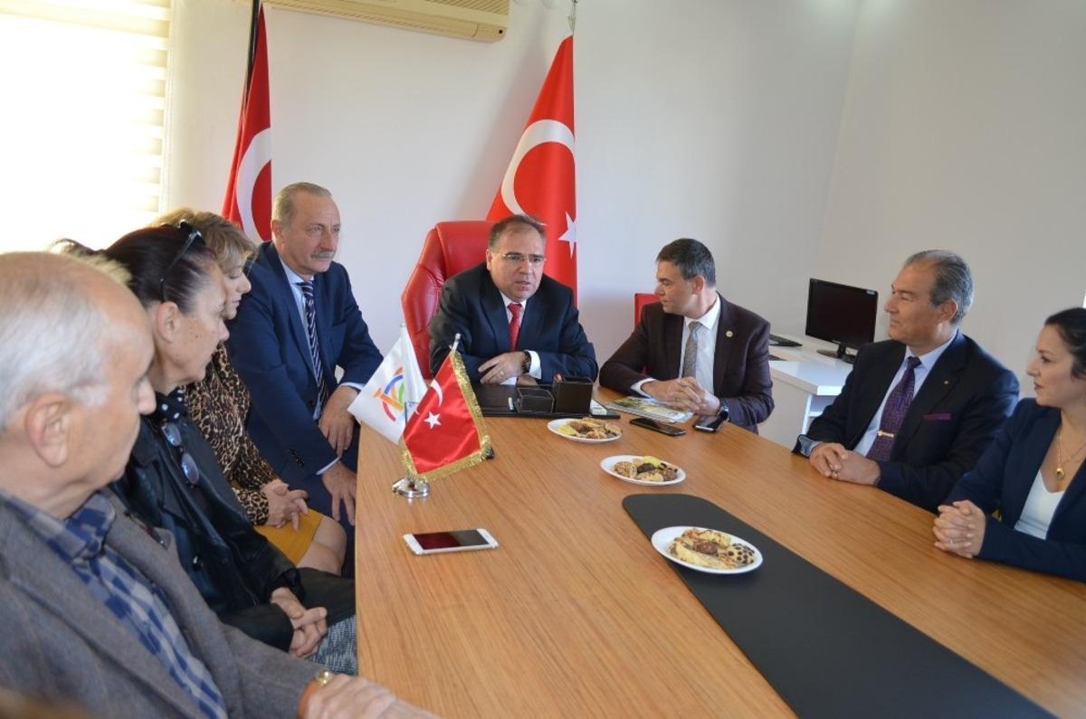 Didim Zeytin Festivalini destekleyen kurumlar onurlandırıldı
