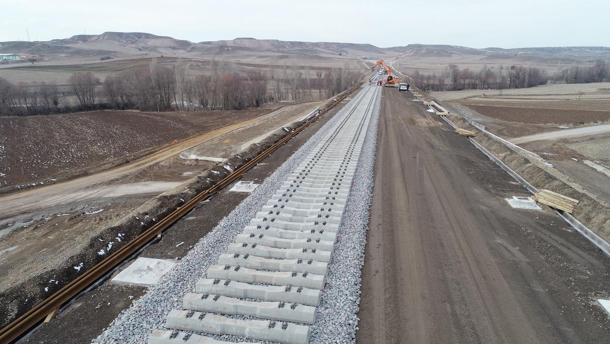 Sivas-Ankara Y&uuml;ksek Hızlı Tren projesinde sona yaklaşıldı