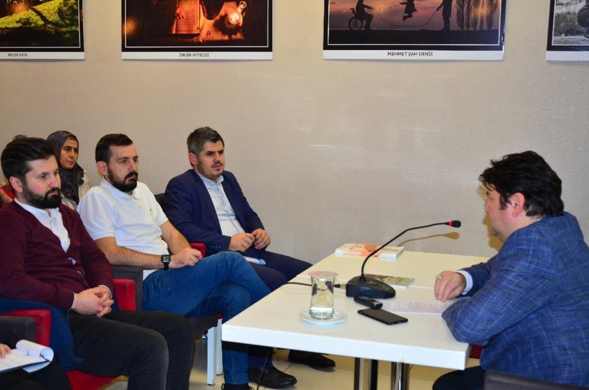 &ldquo;Yazmak dediğimiz mevzu kendi sorumluluğunu da beraberinde getiriyor&rdquo;