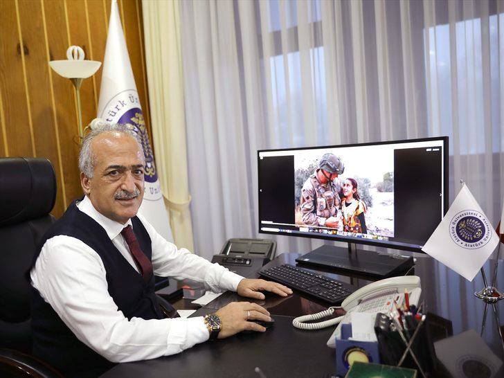 Atatürk Üniversitesi Rektörü Çomaklı, AA'nın "Yılın Fotoğrafları" oylamasına katıldı G3