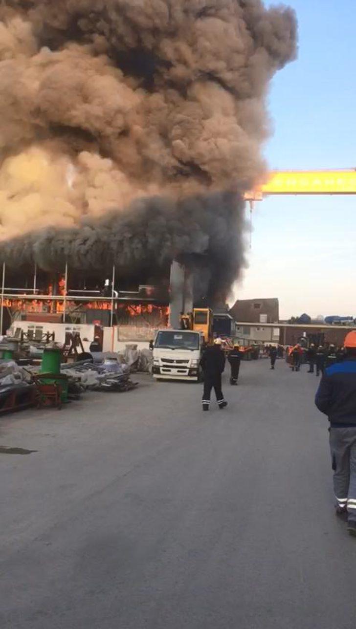 Yalova'da tersanede yangın G3