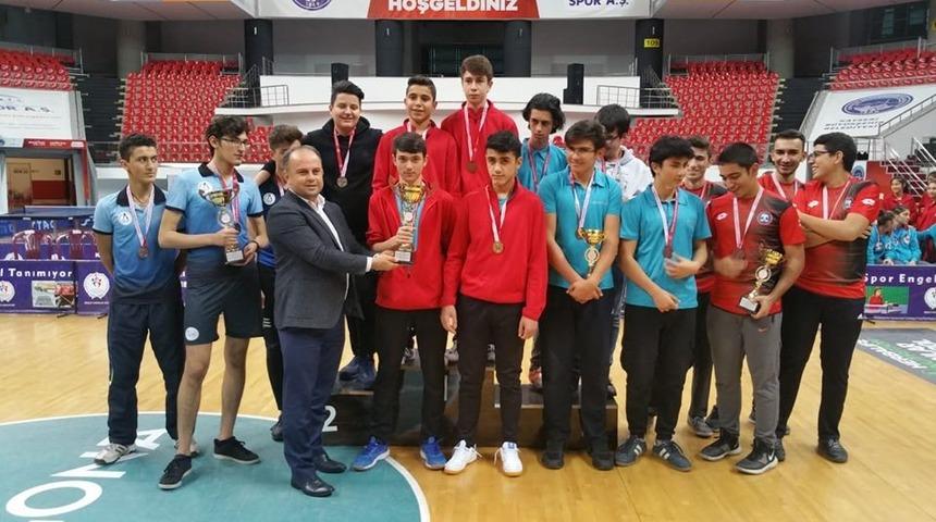 Okullar arası Gen&ccedil;ler Masa Tenisi İl birinciliği sona erdi