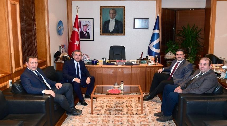 Eskişehirspor’dan Rektör Çomaklı’ya ziyaret