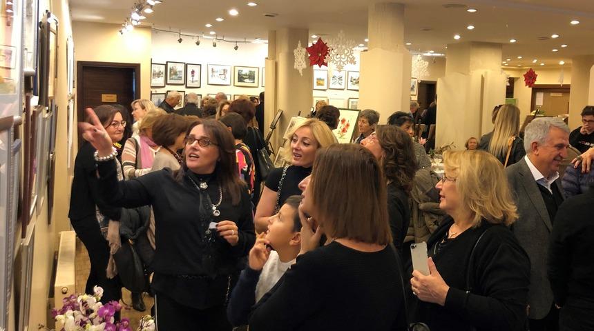 Bâlâ Hatun Usuğ, suluboya eserlerini sanatseverlerin beğenisine sundu