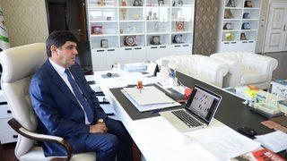 Iğdır Üniversitesi Rektörü Alma, AA'nın Yılın Fotoğrafları oylamasına katıldı