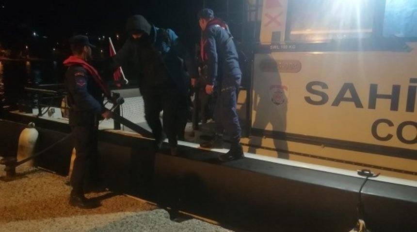 Marmaris’te 14 düzensiz göçmen yakalandı