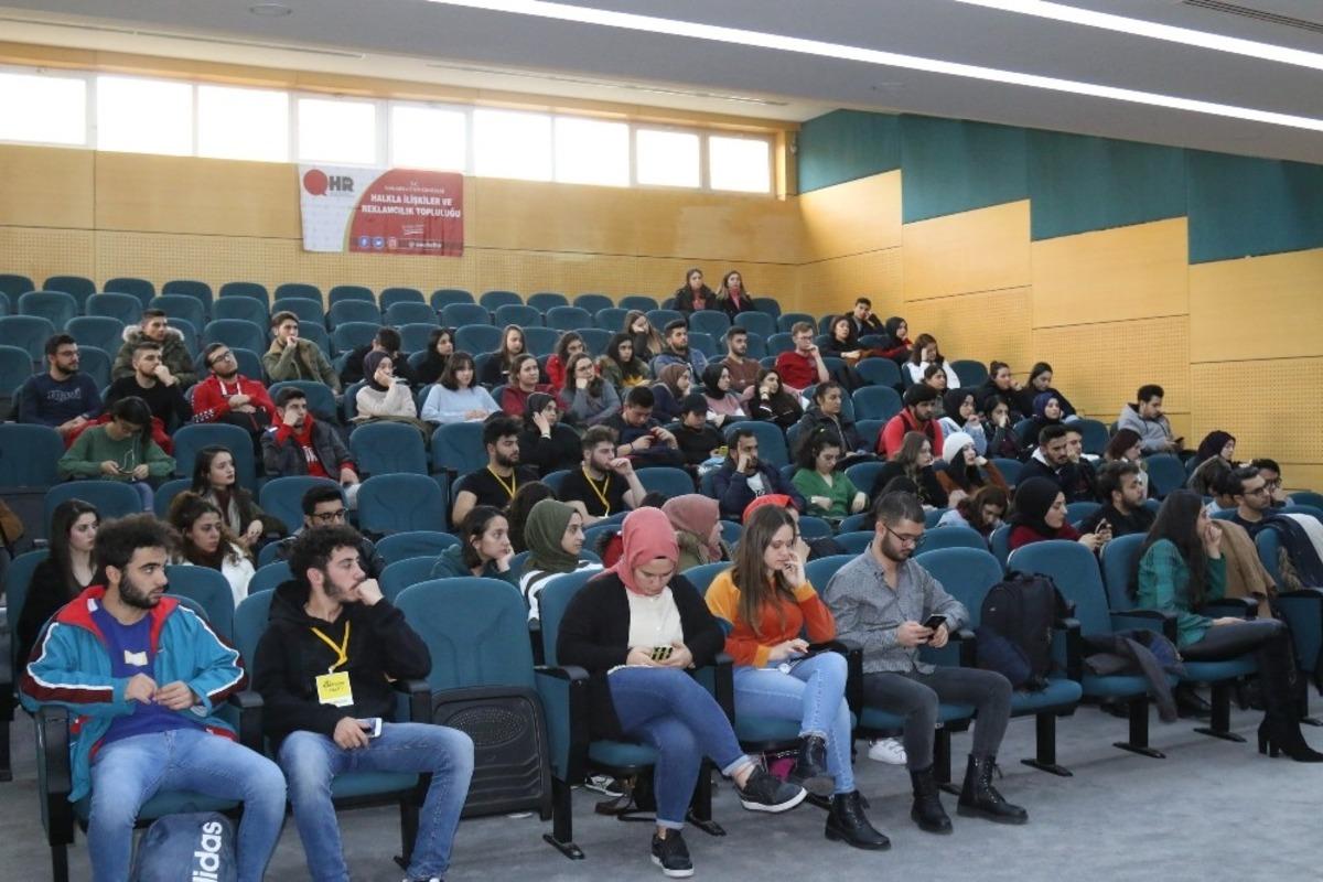 SA&Uuml;&rsquo;de &lsquo;Dijital Algı Y&ouml;netimi&rsquo; isimli konferans d&uuml;zenlendi