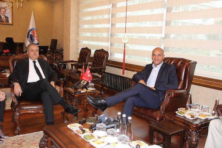 Venezuela Miranda Valisi Rodriguez’den Türk halkına teşekkür G4