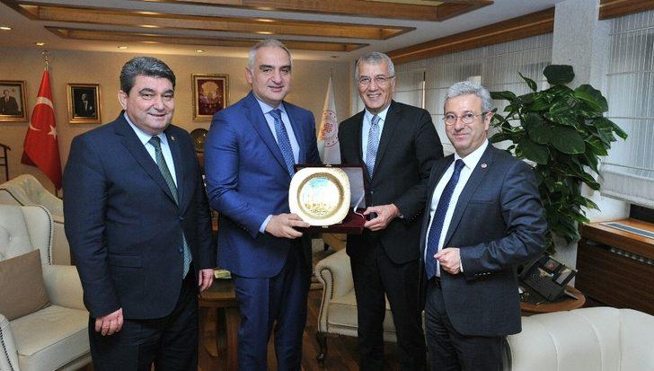 Aratos’un mezarı gün yüzüne çıkarılacak G1