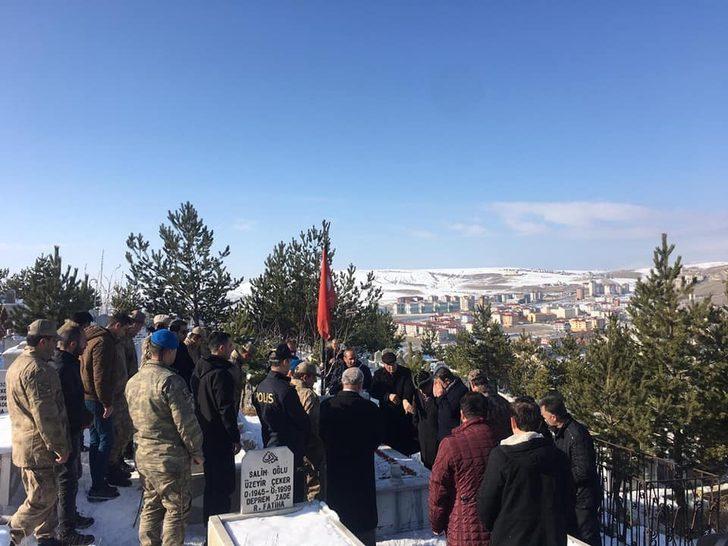 Şehit Er Salim Çeker, şehadetinin 13. seneyi devriyesinde yad edildi G1