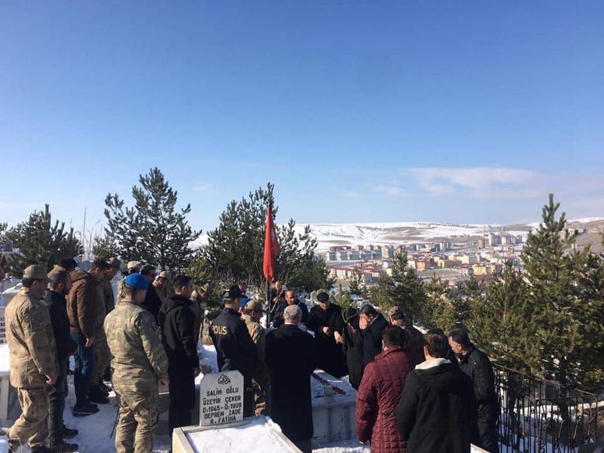 Şehit Er Salim &Ccedil;eker, şehadetinin 13. seneyi devriyesinde yad edildi